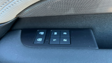 Land Rover Discovery 3.0 D300 Metropolitan Edition 5dr Auto Diesel Station Wagon